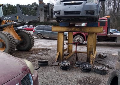 Garage mécanique voiture scrap à l'achigan - Pièces d'autos usagées J.G Rivest inc à Saint-Roch-de-L’Achigan et Lanaudière